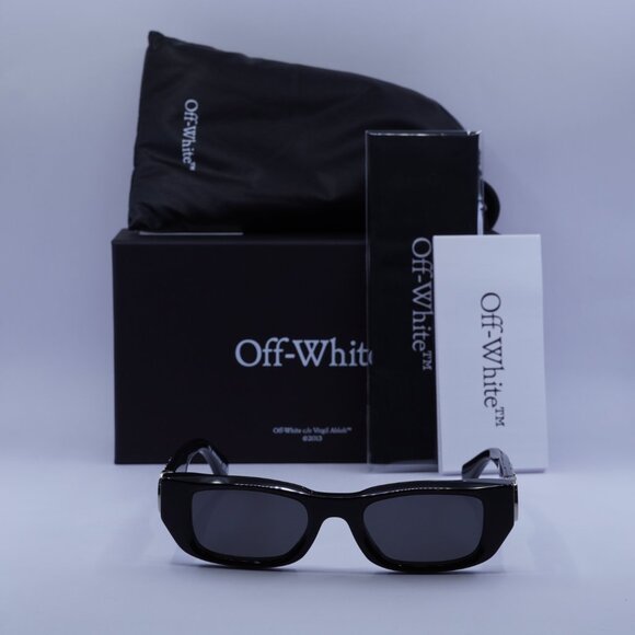 Off-White OERI124 FILLMORE 1007 Rectangle Sunglasses – Black/Grey main image 6